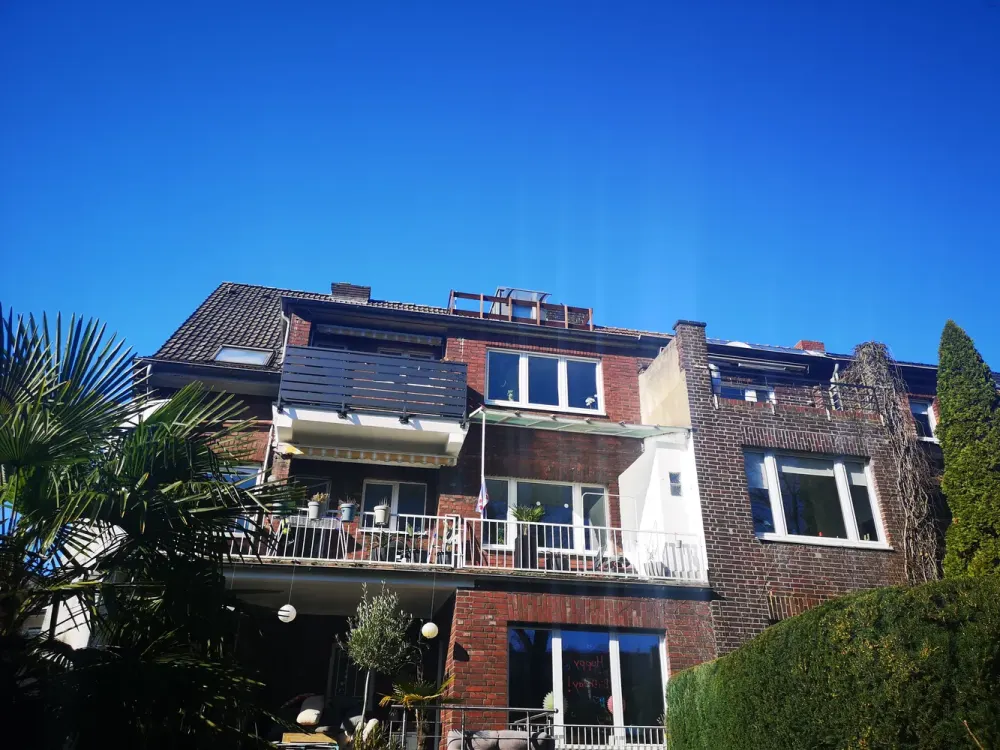 Vollständig möblierte lichtdurchflutete Wohnung in bester,ruhiger Lage (Zoo)