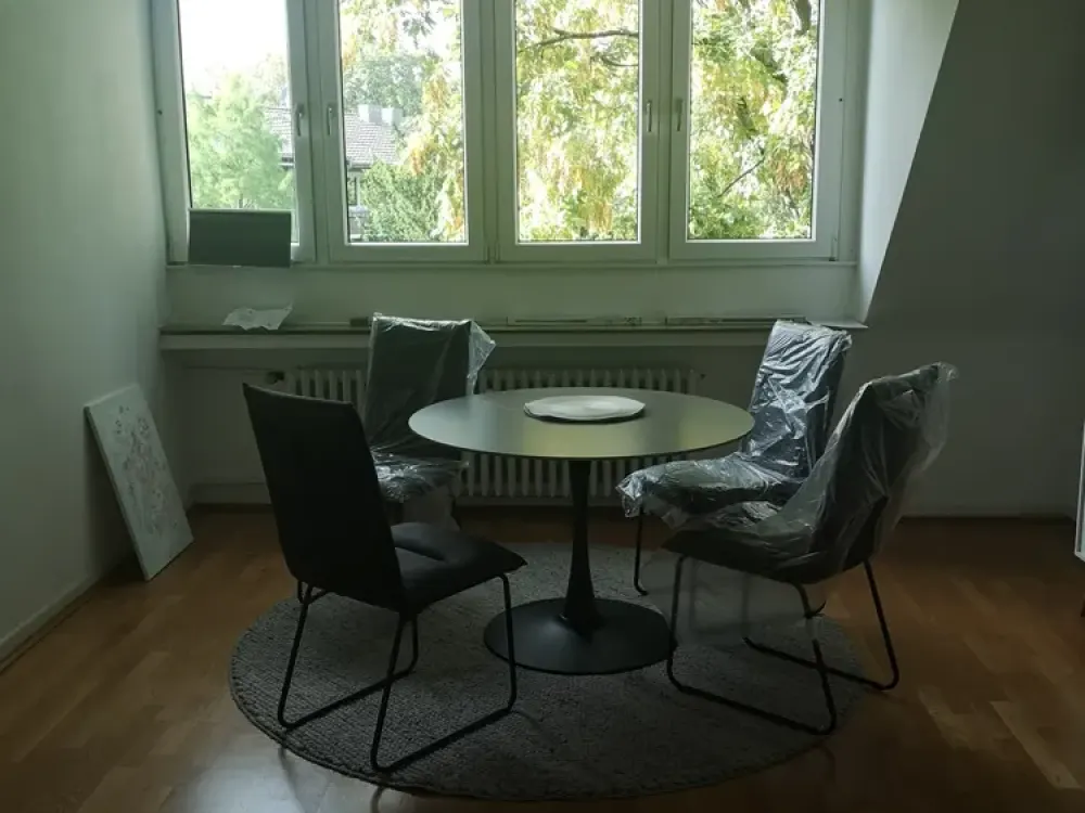 Vollständig möblierte lichtdurchflutete Wohnung in bester,ruhiger Lage (Zoo)