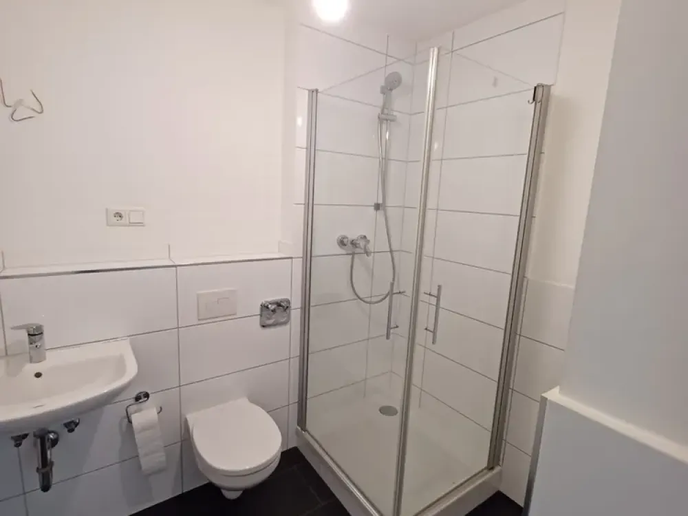 Helle 2-Zimmer-Wohnung mit Balkon im 2. OG in Köln - provisionsfrei
