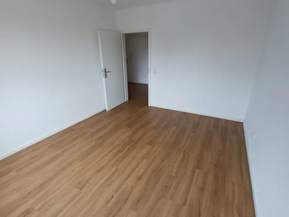 Helle 2-Zimmer-Wohnung mit Balkon im 2. OG in Köln - provisionsfrei