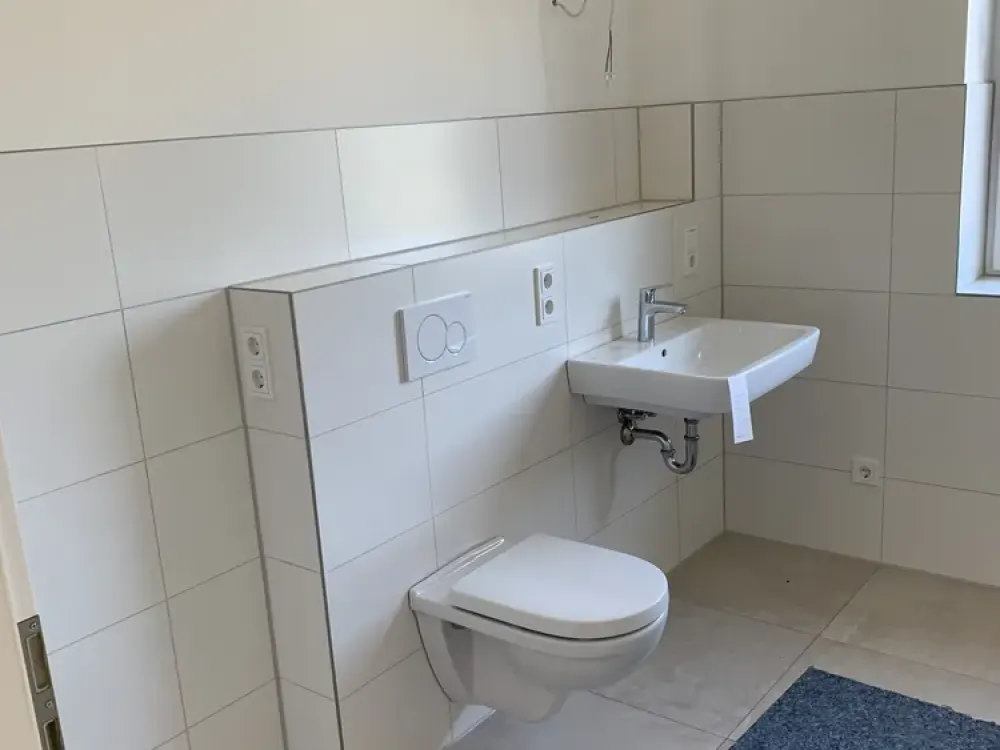 Schöne 4,5 Zimmer Wohnung mit Balkon und EBK in Seevetal