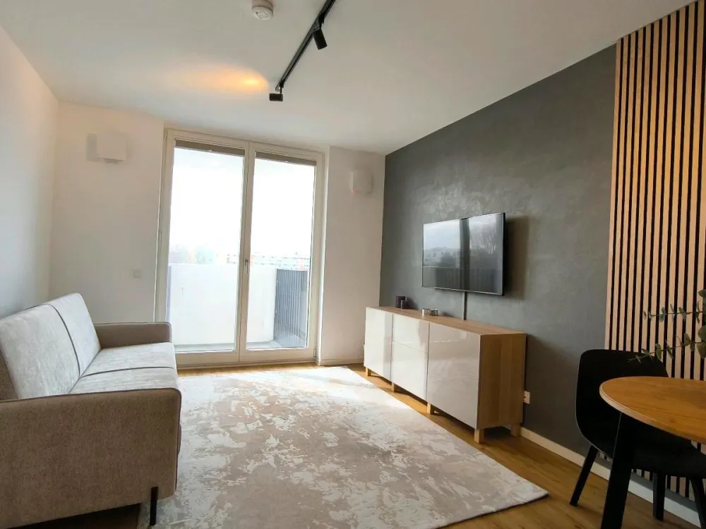 1-Zimmer Wohnung voll möbliert mit Einbauküche