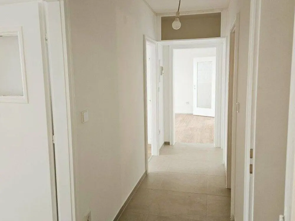 Neu sanierte 3 Zi.-ETW mit Balkon und Weitblick - Nähe Messe / Wohnung mieten