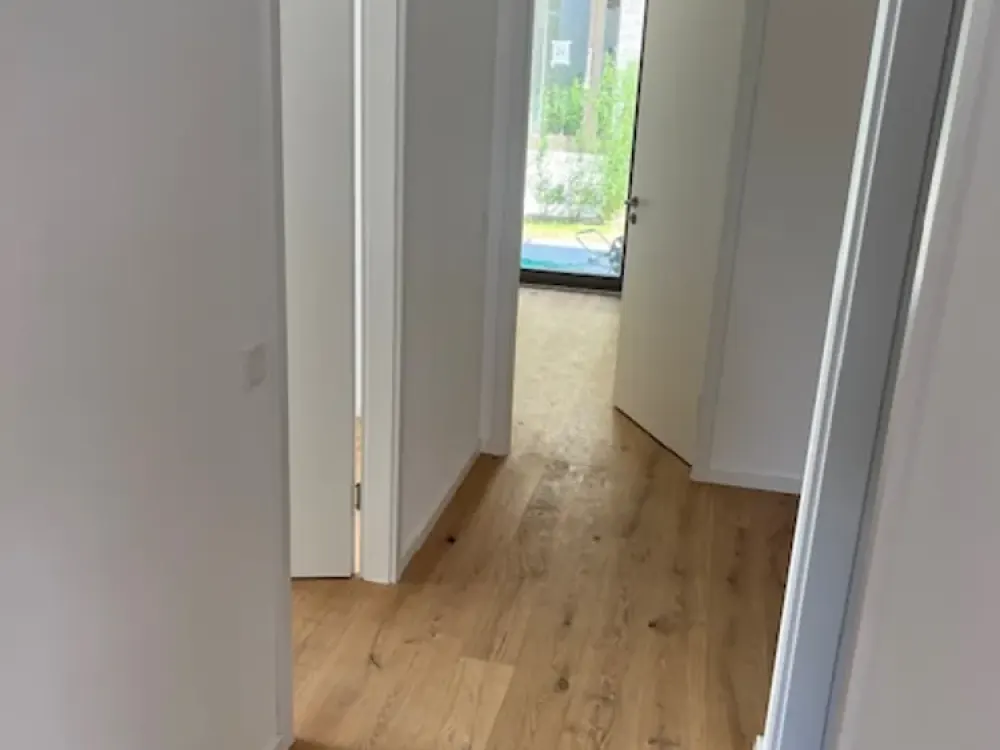 Direkt vom Eigentümer! NEUBAU Erstbezug: Hochwertige 3 Zimmer Gartenwohnung in Eschersheim