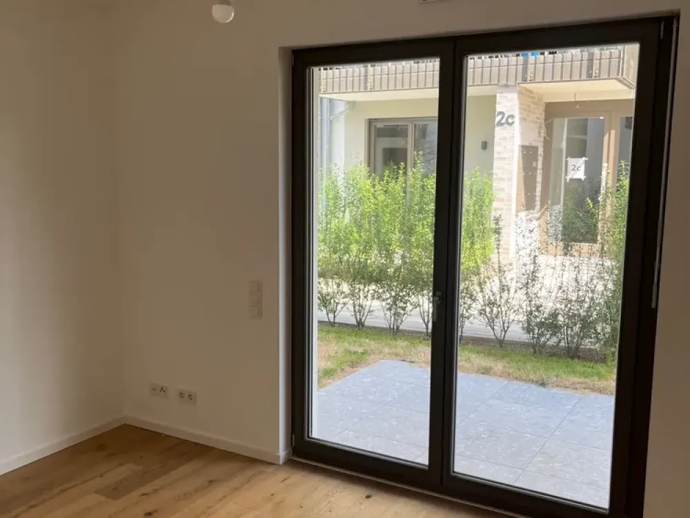 Direkt vom Eigentümer! NEUBAU Erstbezug: Hochwertige 3 Zimmer Gartenwohnung in Eschersheim