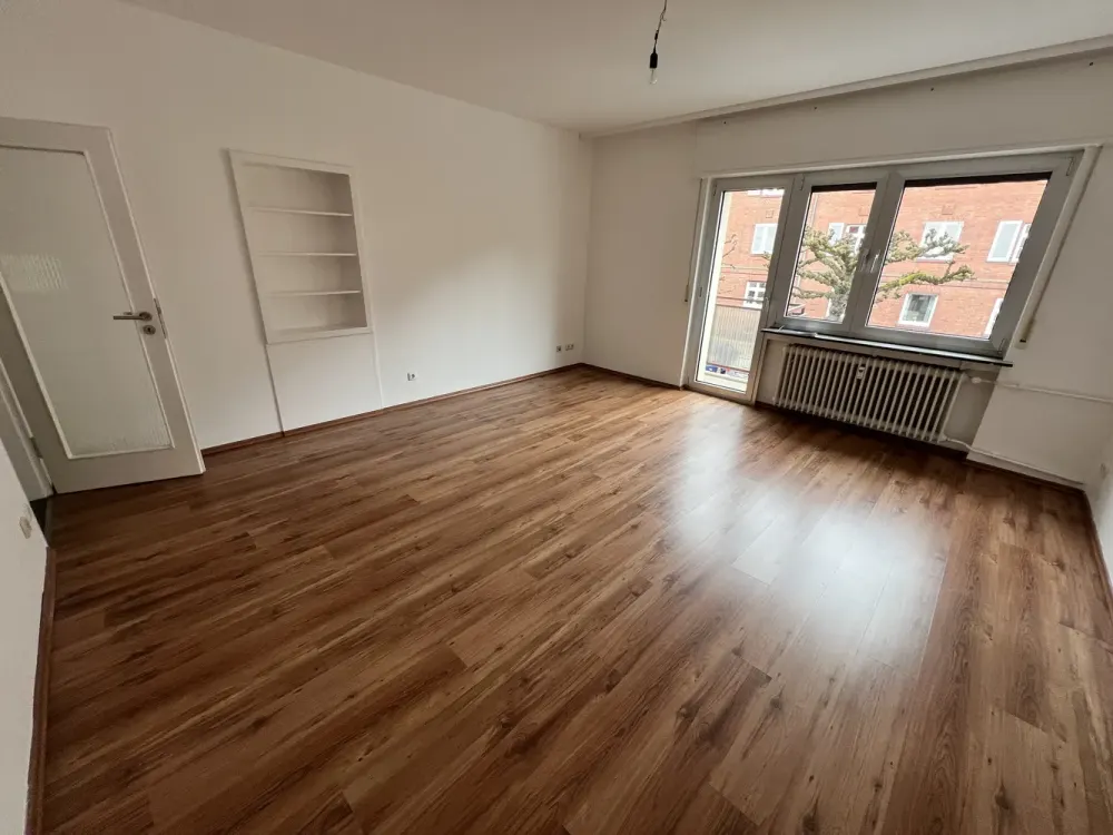 Nordend 3-Zimmer-Wohnung mit Balkon