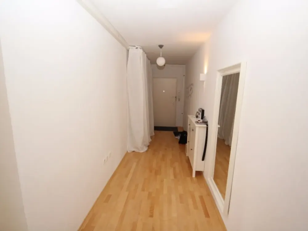 Hübsche 2-Zimmer-Wohnung mit Balkon in der Ebenauer Straße 1.08.2026