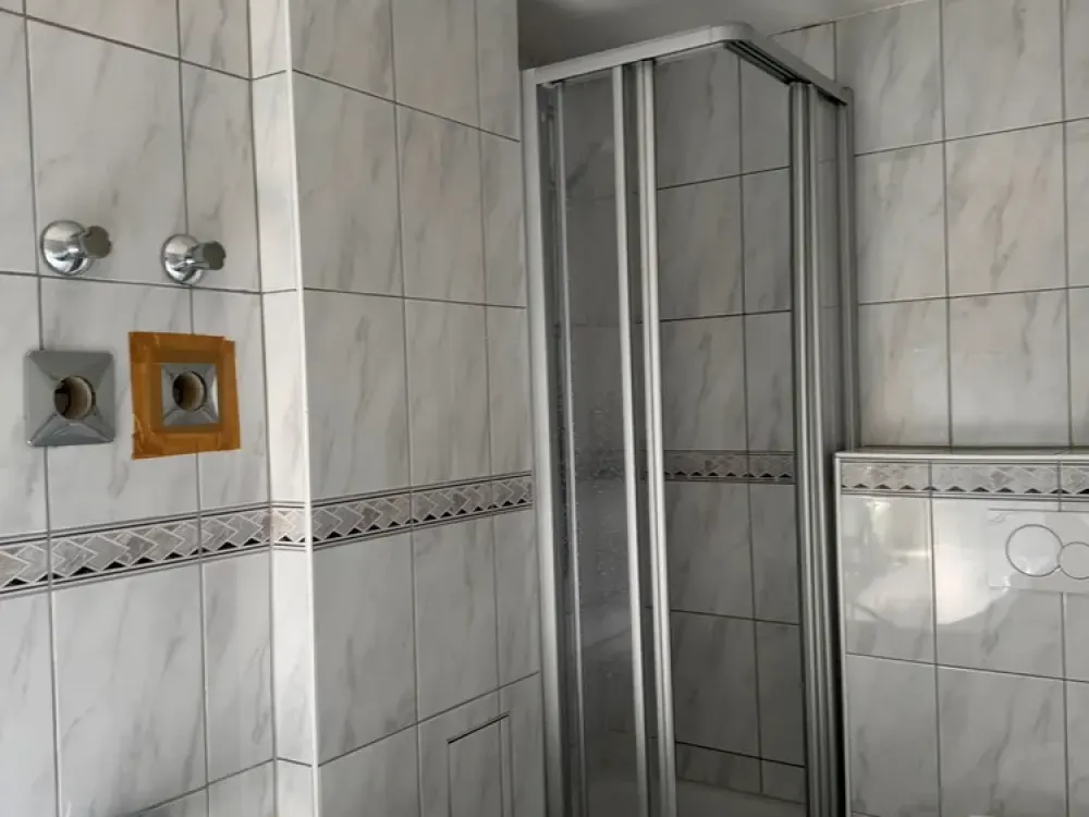 Großzügige 4-Zimmer-Wohnung mit Balkon in Saarbrücken/ Rotenbühl