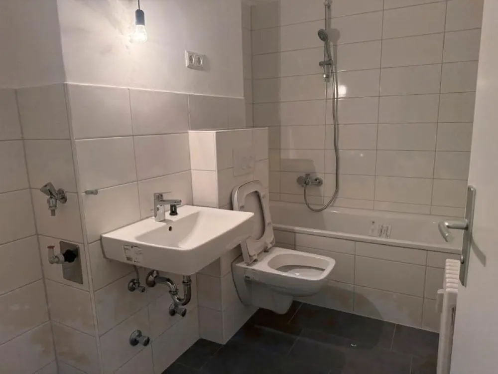 Schöne Wohnung sucht Mieter: 2-Zi.-Wohnung in zentraler Lage