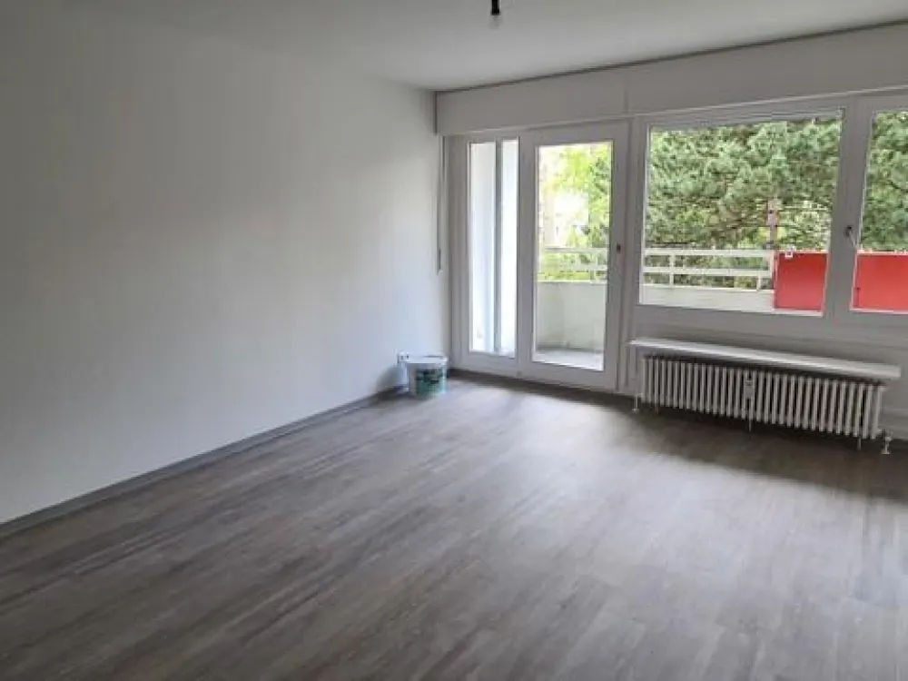 Schöne Wohnung sucht Mieter: 2-Zi.-Wohnung in zentraler Lage