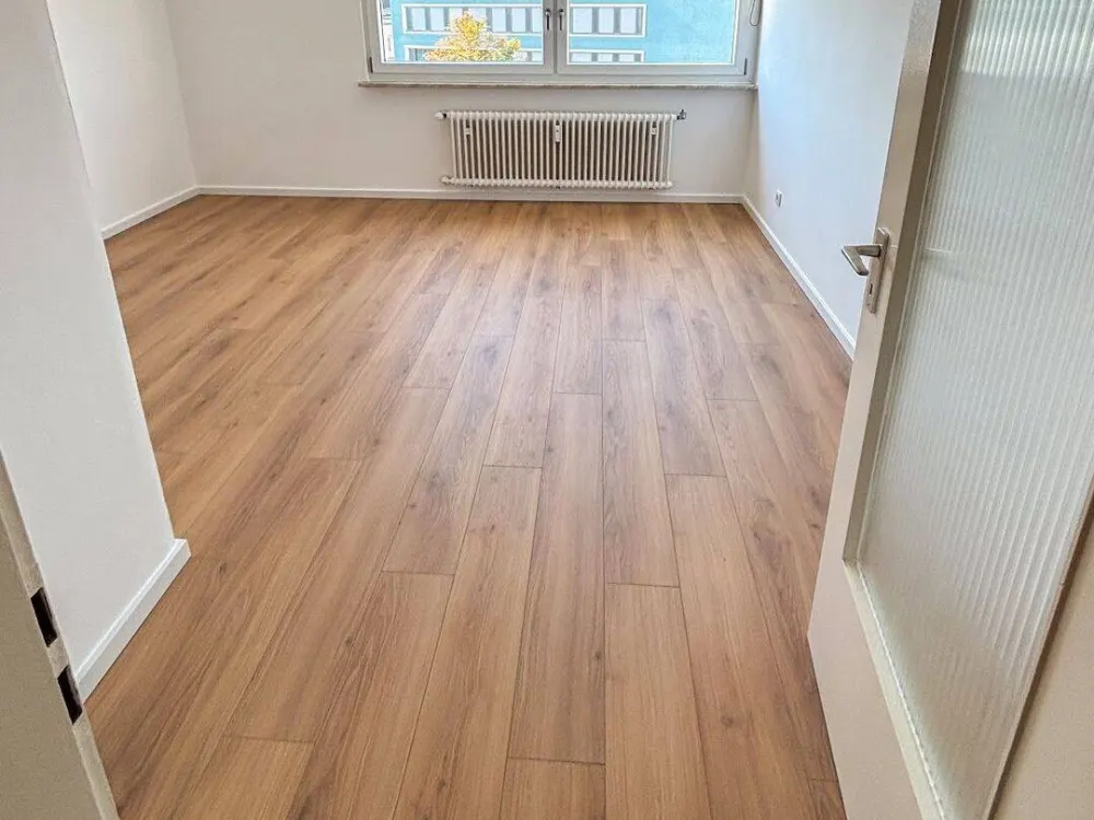 Freshly Renovated 1-Room Apartment in Obergiesing