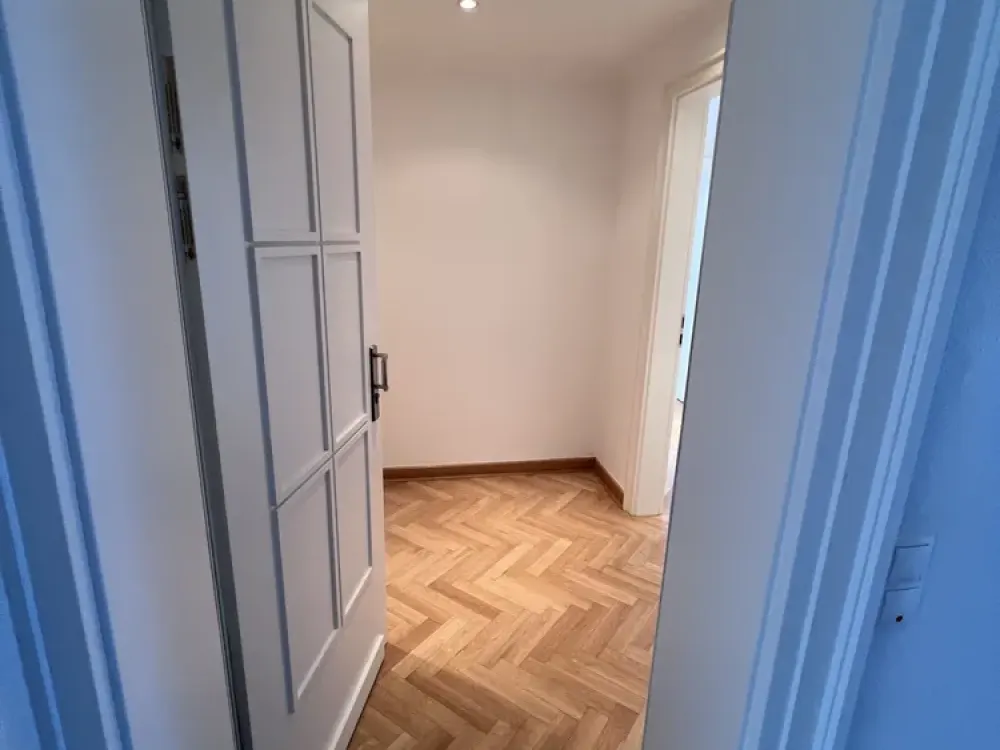 1 Raum Apartment 49m² Cecilienallee
