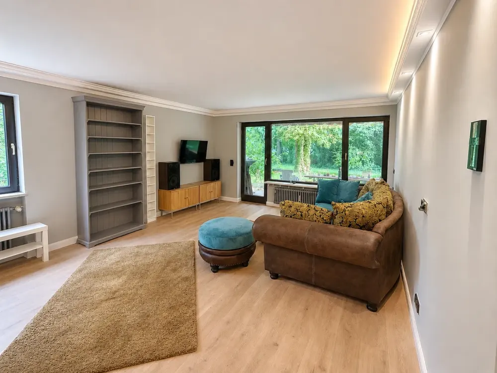 3-room apartment (85 m²) with garden in Laim