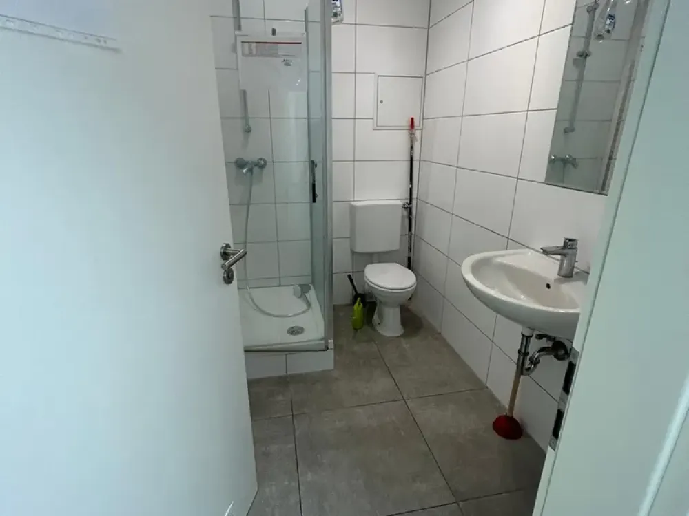Wunderschönes möbliertes WG-Zimmer Mitten in Waiblingen ab Sofort