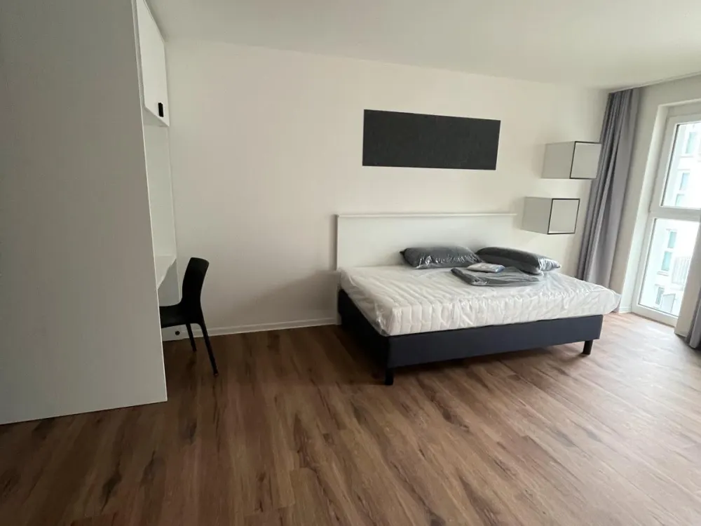 Studentenwohnheim - möblierte 1-Raum Wohnung mit Balkon oder Terrasse