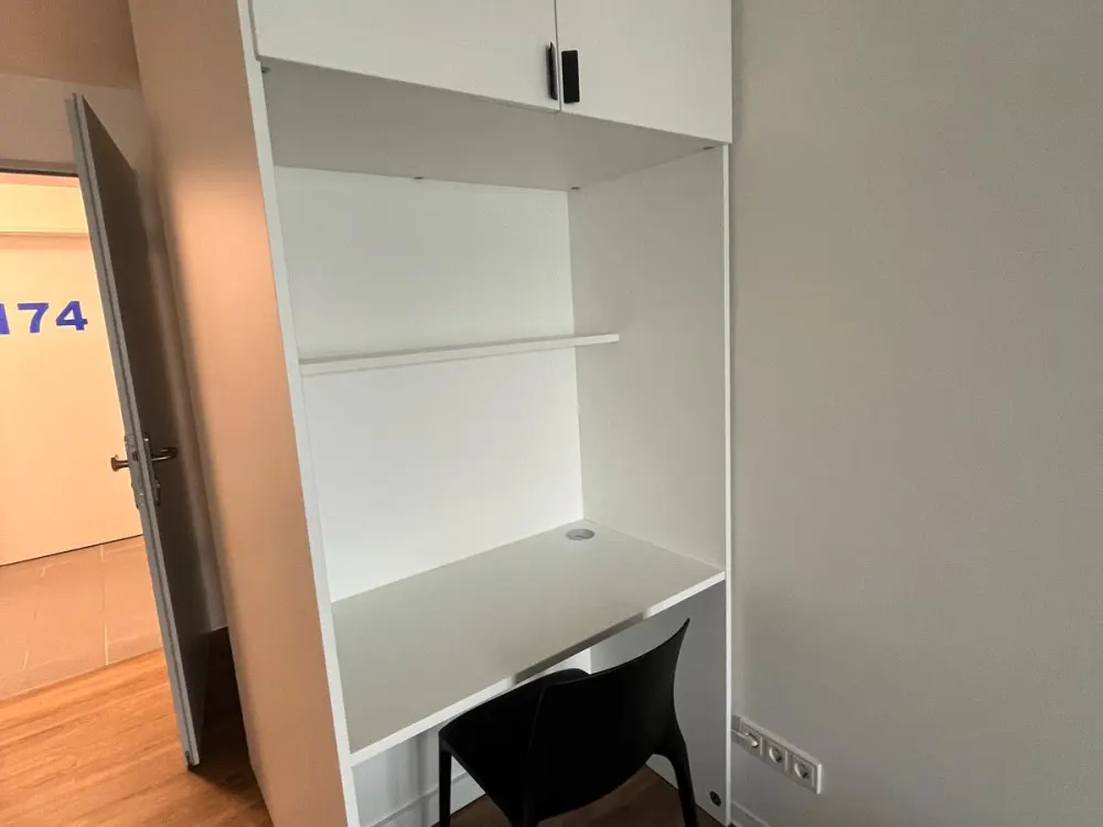 Studentenwohnheim - möblierte 1-Raum Wohnung mit Balkon oder Terrasse