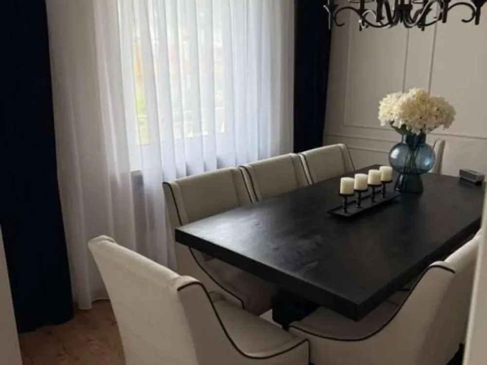 Modernisierte 4-Zimmer-Wohnung mit Balkon, Einbauküche, Garage
