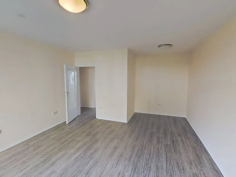 Große 3-Zi.-Whg. mit BALKON in Paderborn-Sennelager