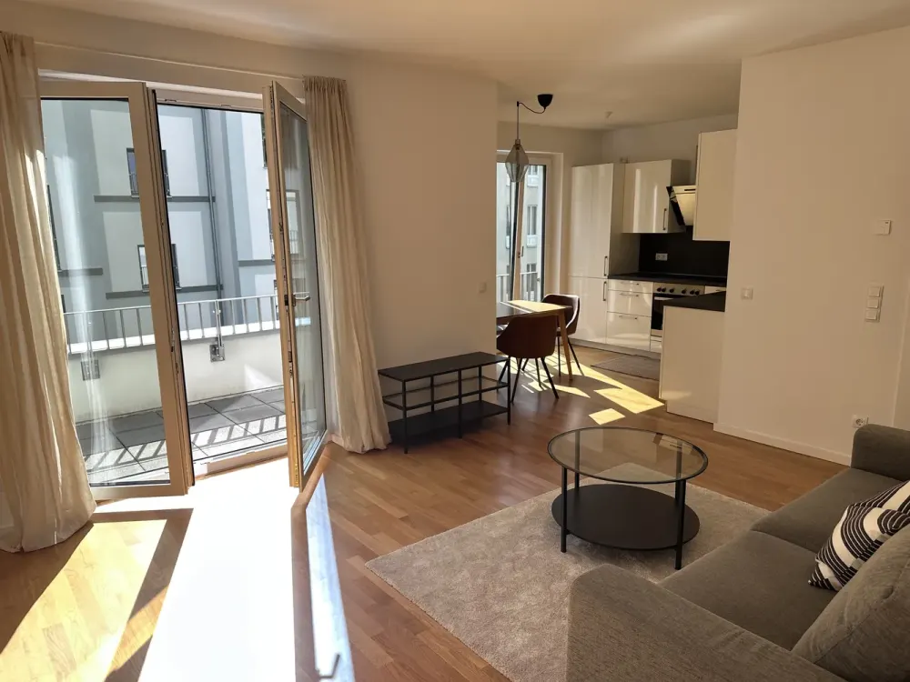 Helle 2-Zimmer-Wohnung mit großer Süd-Ost-Balkonterrasse, EBK & hochwertiger Ausstattung
