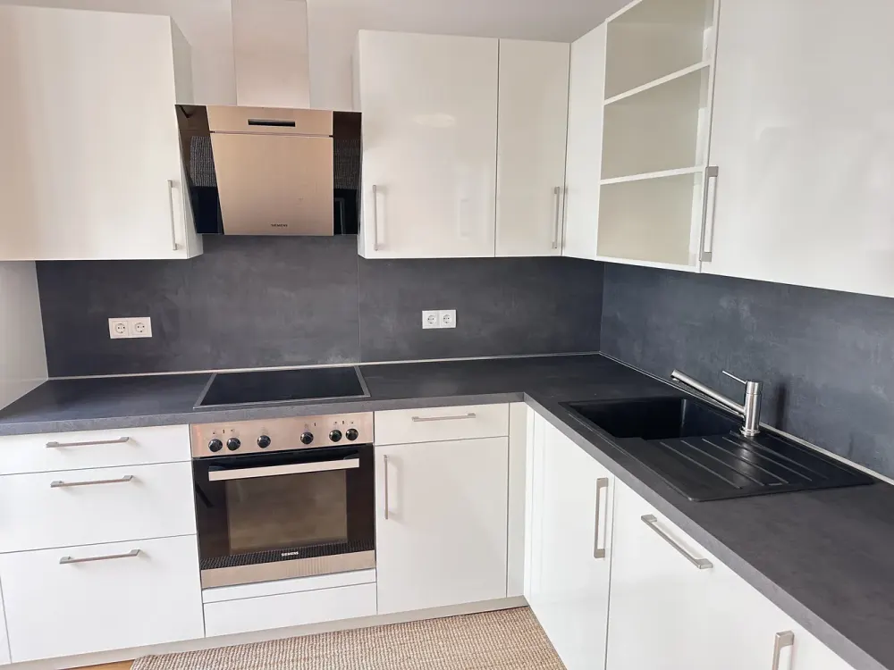 Helle 2-Zimmer-Wohnung mit großer Süd-Ost-Balkonterrasse, EBK & hochwertiger Ausstattung