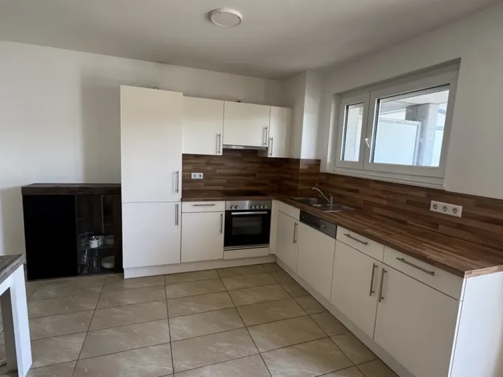 2-Zimmer Wohnung im 1. OG in Fellbach mit Wintergarten und 2 Terrassen
