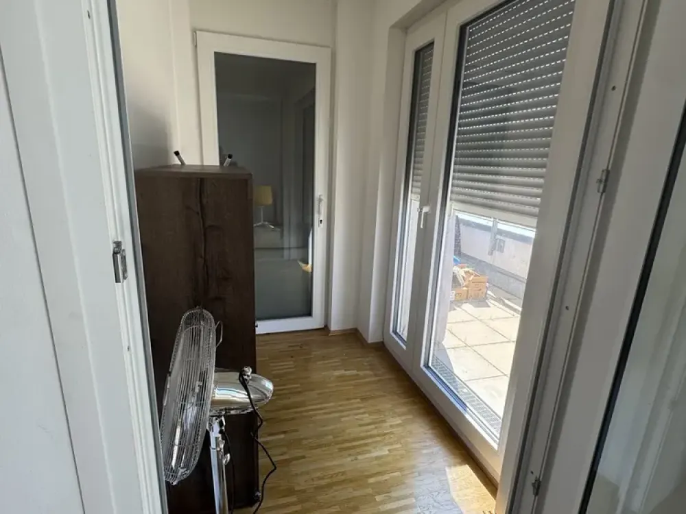 2-Zimmer Wohnung im 1. OG in Fellbach mit Wintergarten und 2 Terrassen