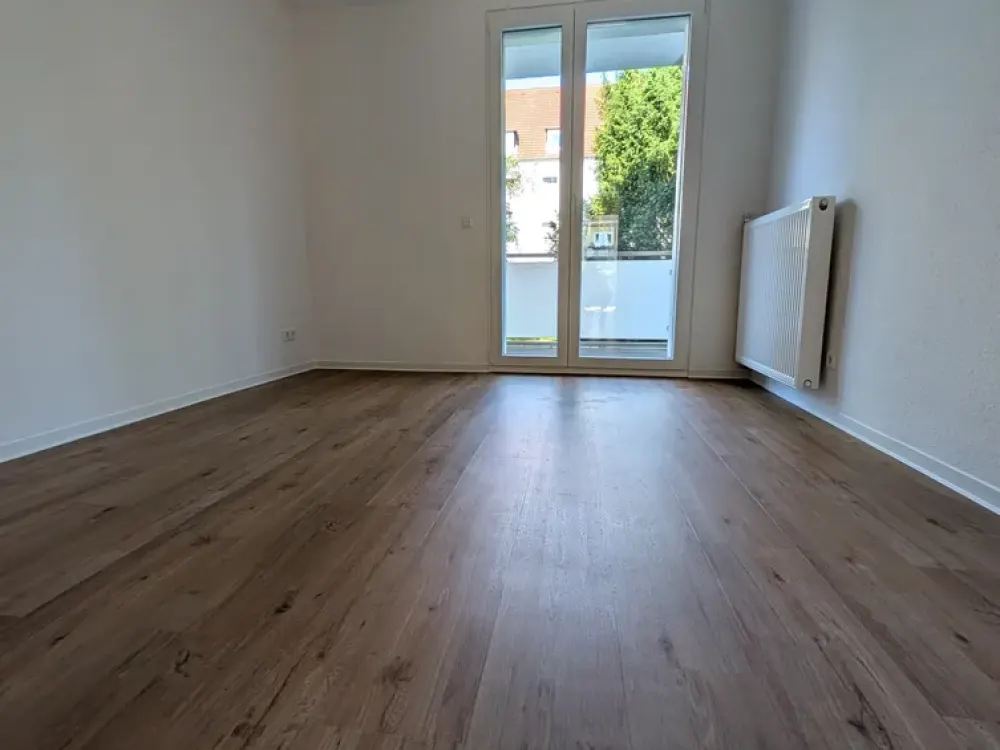 Erstbezug nach Sanierung: 3-Zimmer-Wohnung mit Balkon in der List