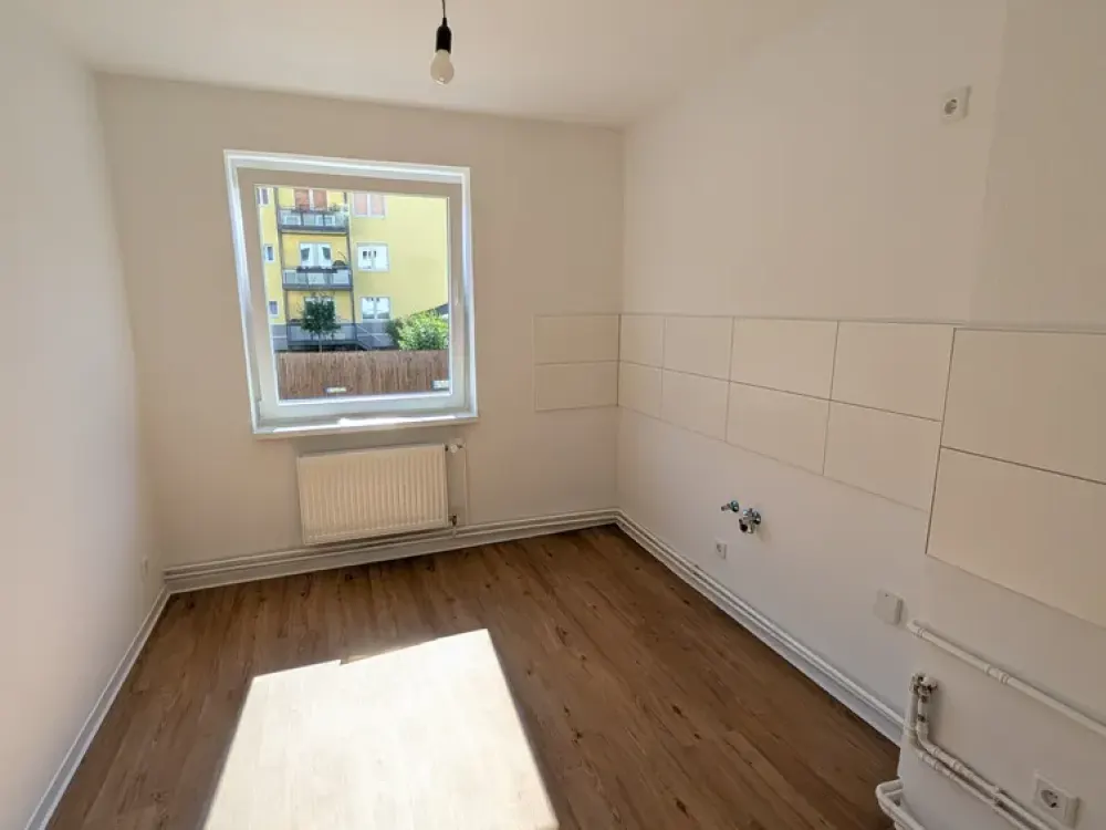 Erstbezug nach Sanierung: 3-Zimmer-Wohnung mit Balkon in der List