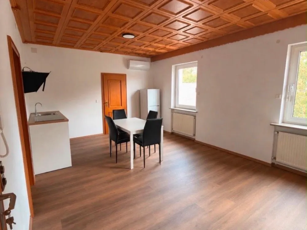 DG 2 Zimmer Wohnung in Holthausen