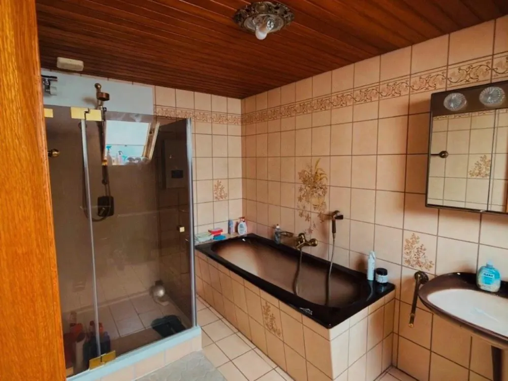 DG 2 Zimmer Wohnung in Holthausen