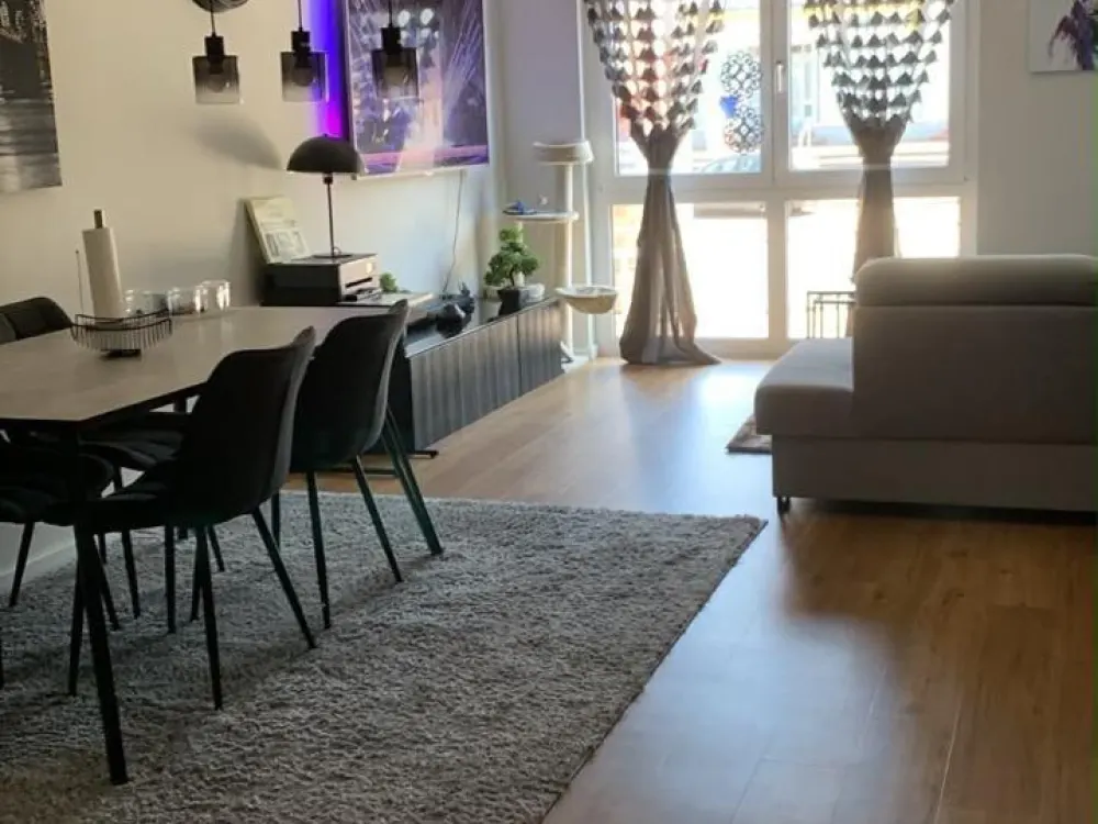 Schöne 2 Zimmer Wohnung