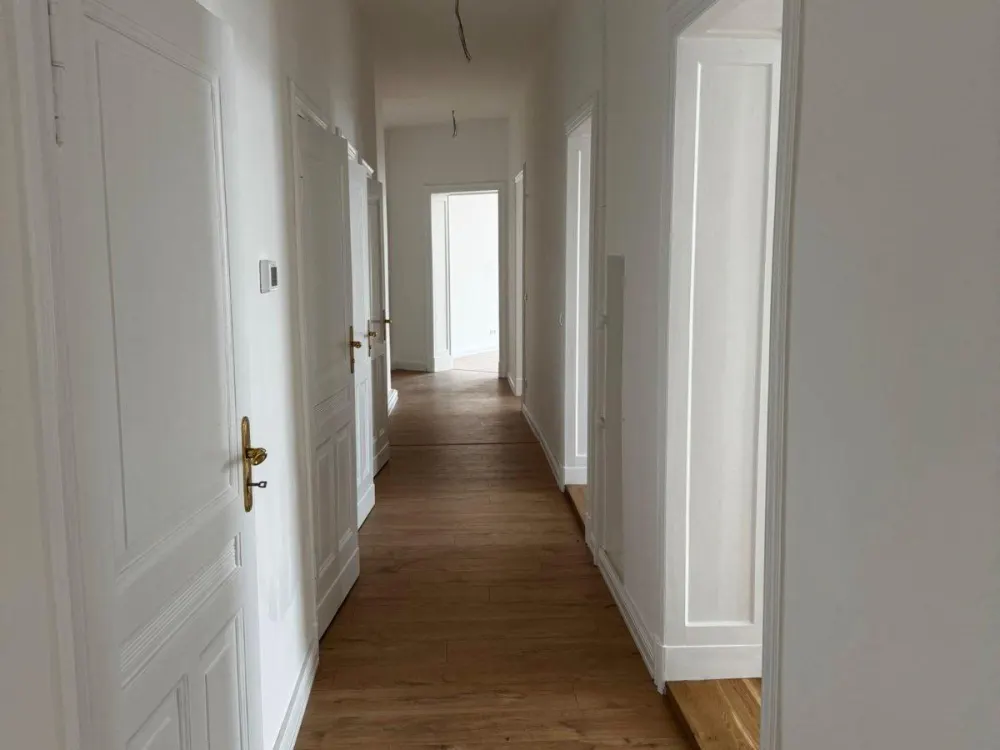Erstbezug hochwertige sanierte 5-Zimmer Wohnung