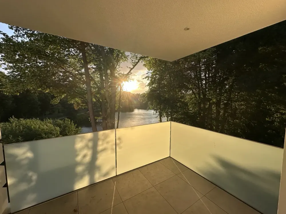 Wohnen mit Charakter: Exklusives Penthouse in Glinde (Neubau-Erstbezug), Balkone&Dachterrasse&EBK