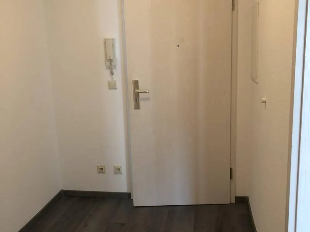 Schöne 1-Zimmer-Wohnung mit Balkon und Einbauküche - provisionsfrei - top Verkehrsanbindung