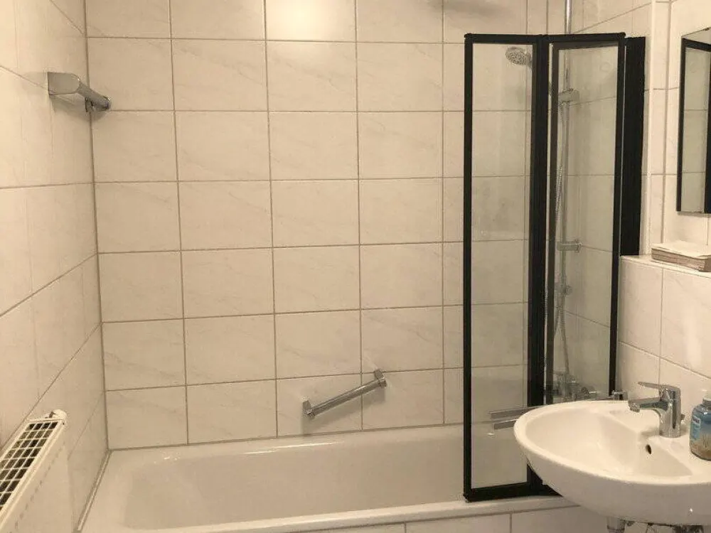 Schöne 1-Zimmer-Wohnung mit Balkon und Einbauküche - provisionsfrei - top Verkehrsanbindung