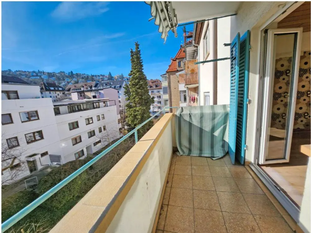 Attraktiv gelegene 3-Zimmer-Wohnung mit Süd-Balkon und Einzelgara