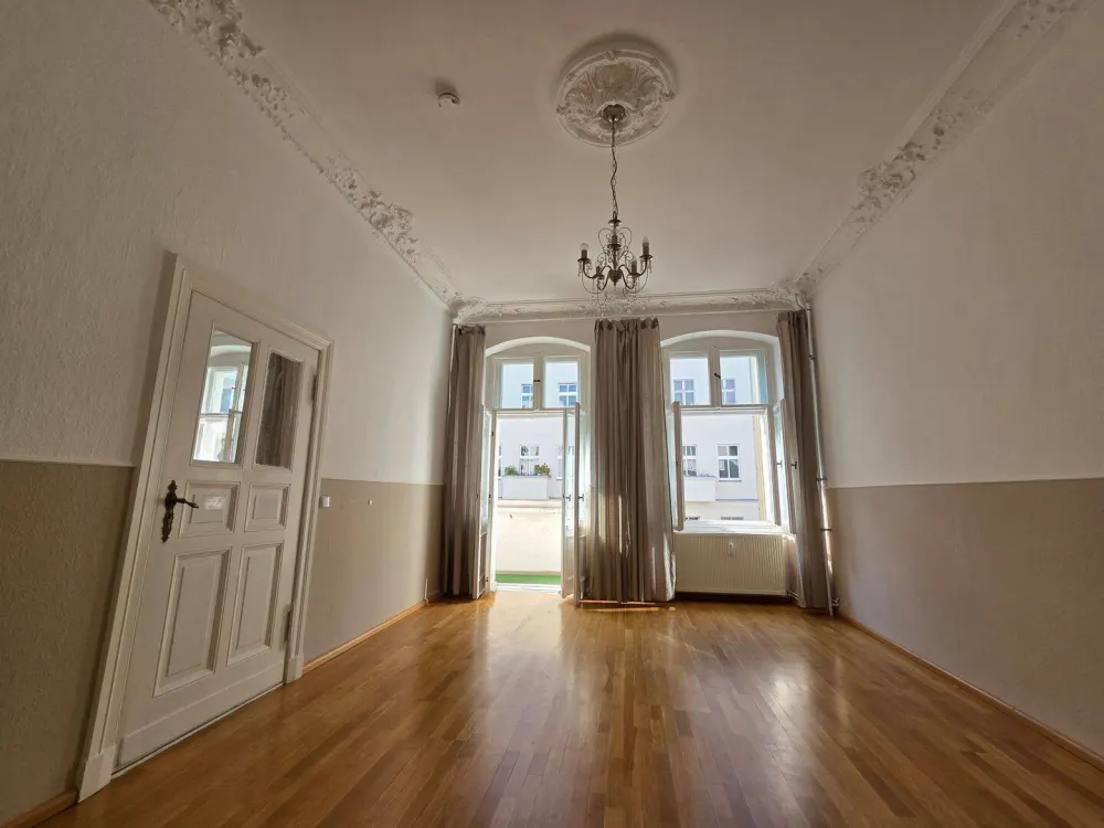 3 Zimmer 80 m² ab sofort befristet für 12 Monate Nähe Frankfurter Tor