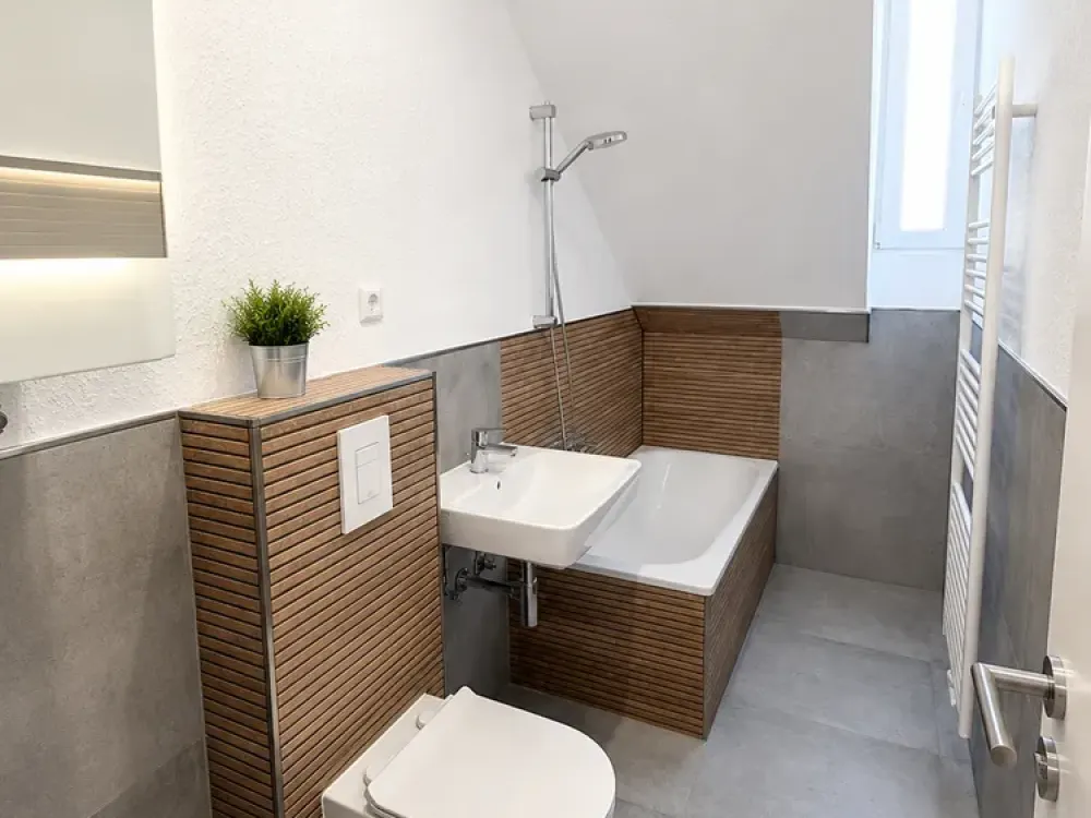 Moderne Wohlfühl-2-Zimmer-Wohnung im Dachgeschoss
