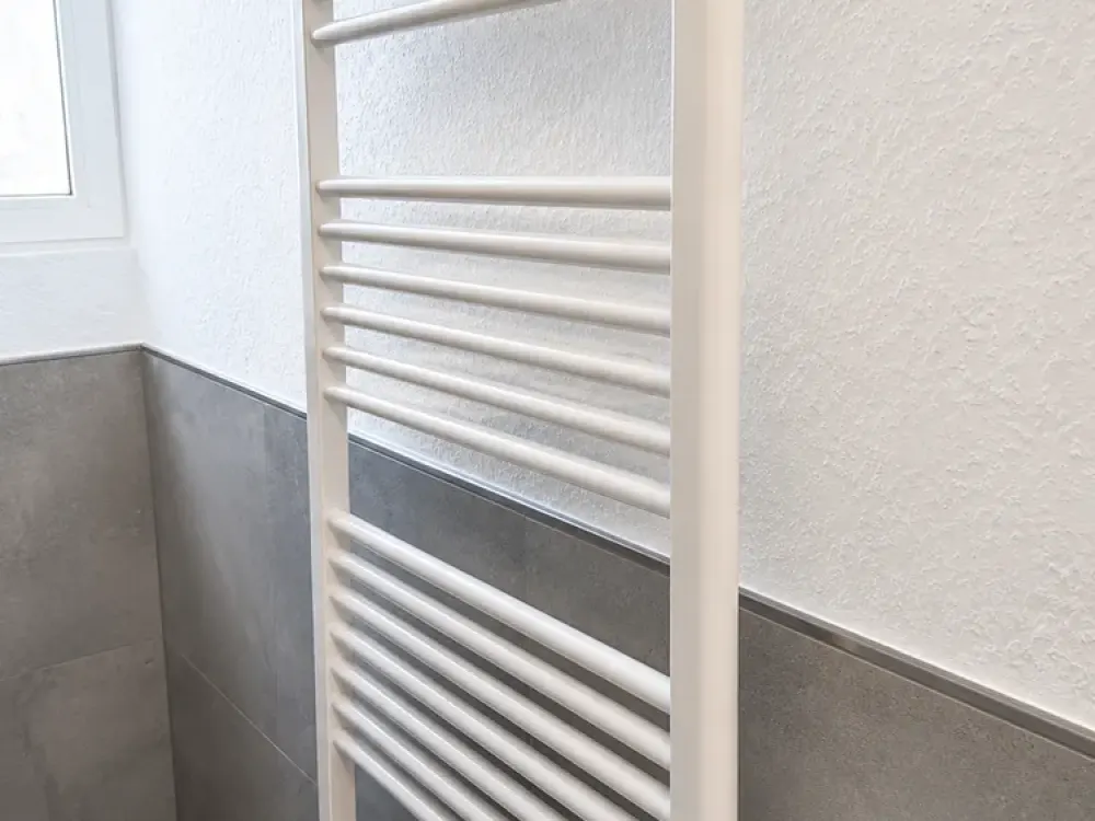Moderne Wohlfühl-2-Zimmer-Wohnung im Dachgeschoss