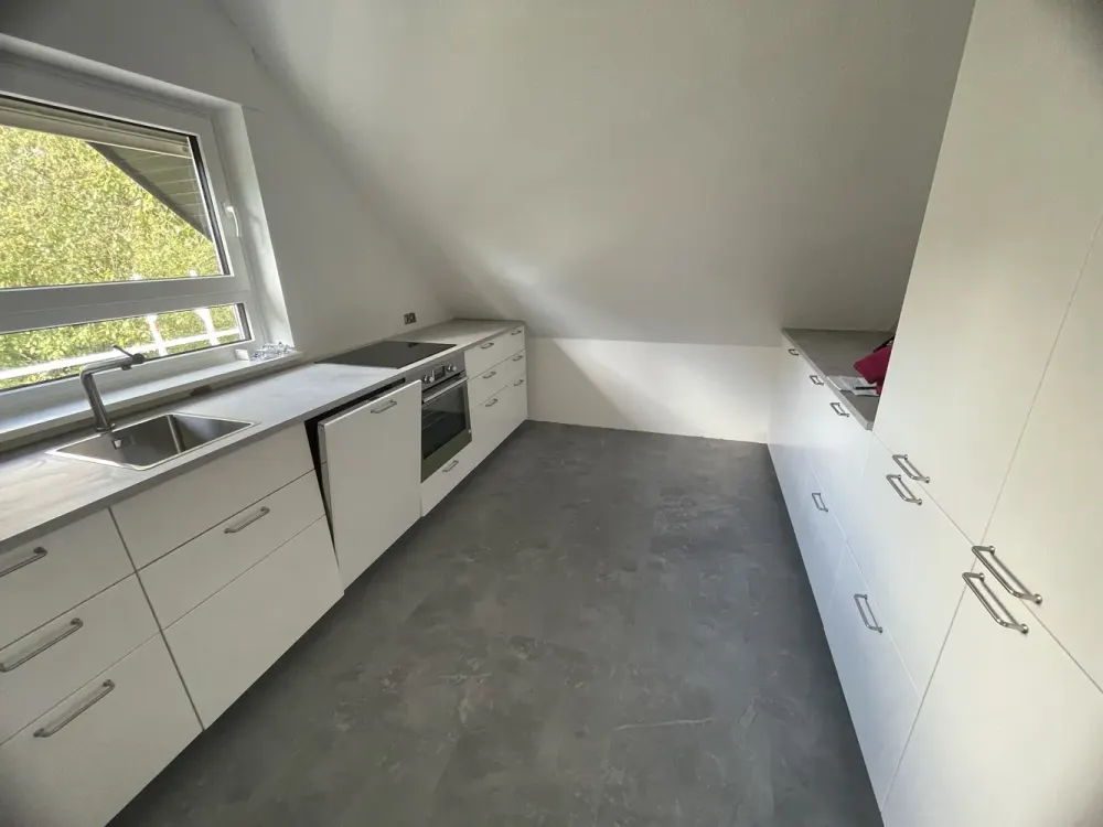 Großzügige, helle 5-Zimmer- Maisonette-Wohnung in Königstein-Schneidhain