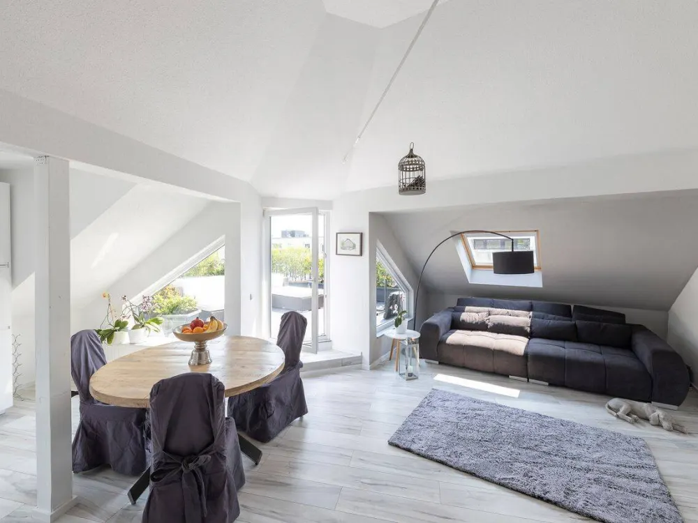 Penthouse Apartment mit Whirlpool, Reinigung inklusive