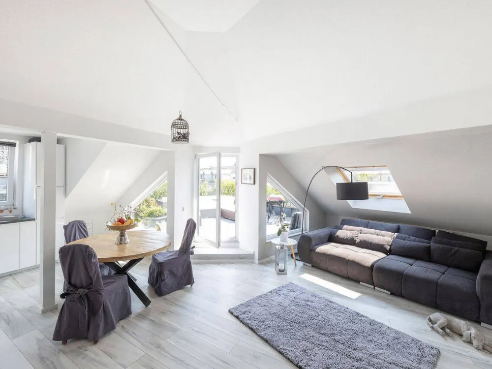 Penthouse Apartment mit Whirlpool, Reinigung inklusive
