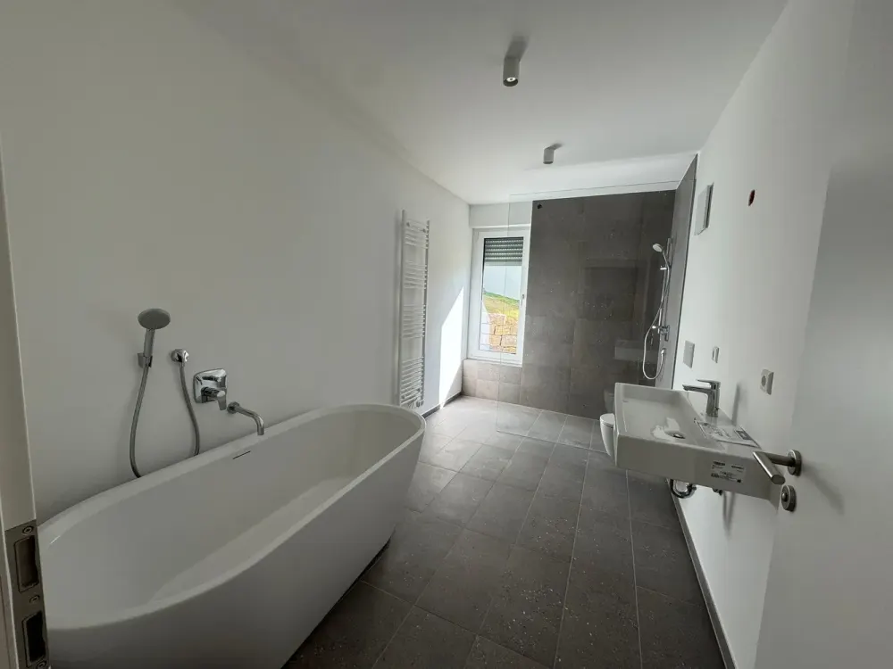 Erdgeschosswohnung mit Blick ins Grüne