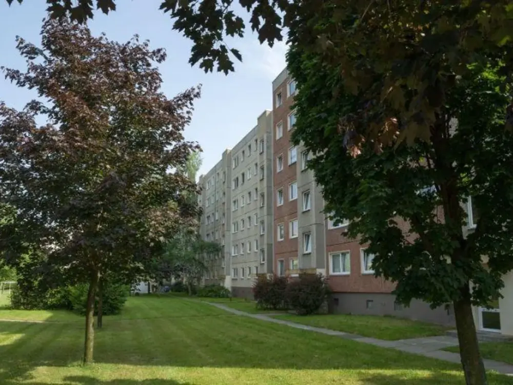 Living is fun here: affordably laid out 2-room apartment (WBS)