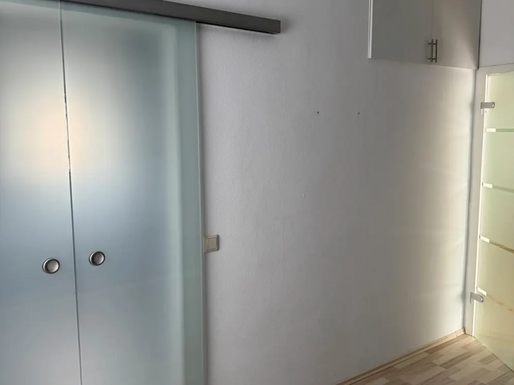 Zwei Zimmer Wohnung, ca 50 m2 mit Balkon zur Miete