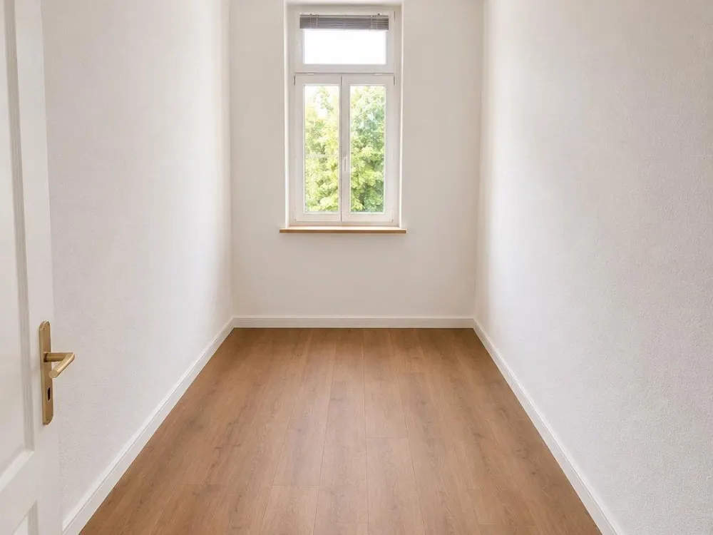 2-Zimmer-Altbauwohnung | ca. 60 m² | Küche | Besichtigung am 20.7