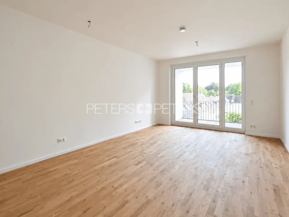 + Neubau + Erstbezug + EBK + Süd-Loggia + Dusche +