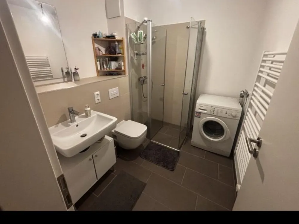 1-Raum-Wohnung mit Balkon und EBK
