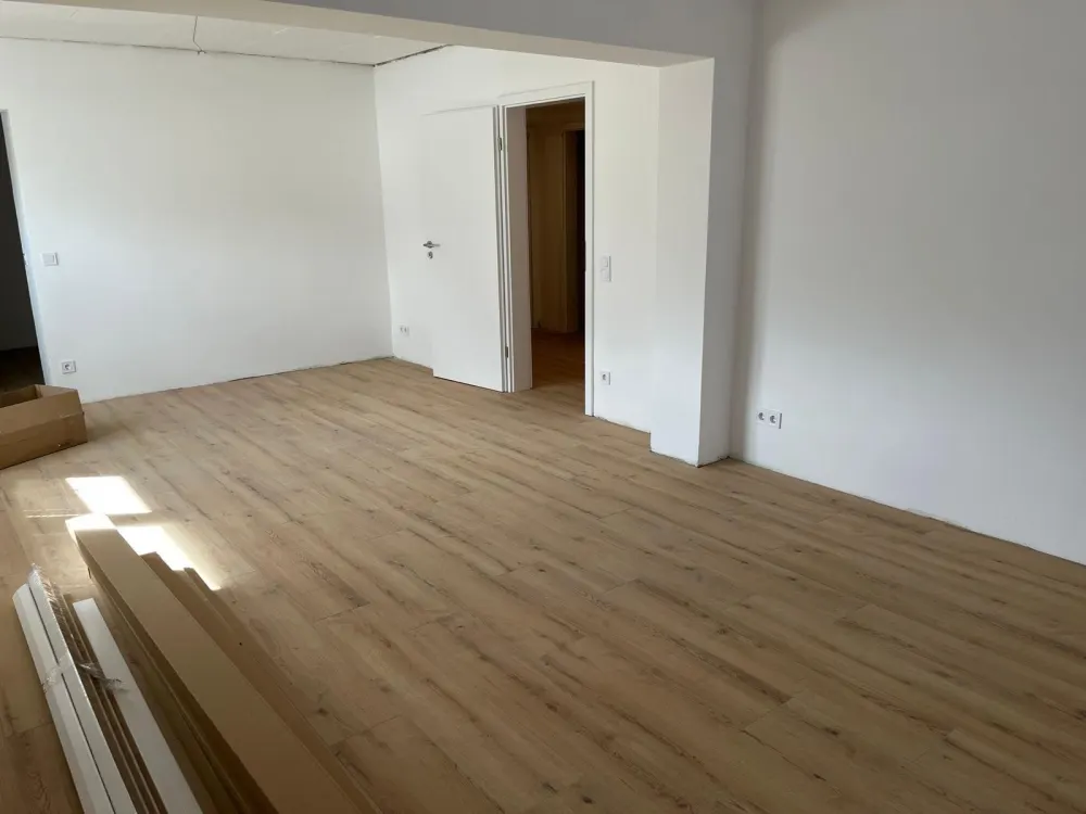 Sanierte Erdgeschosswohnung 3ZKB