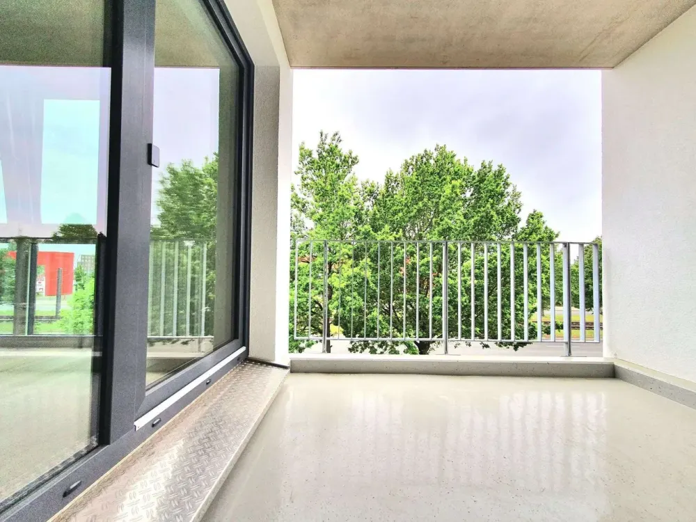 Helle 2-Zimmer Wohnung mit Balkon